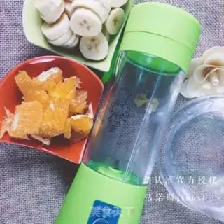 Make Banana orange juice step 0