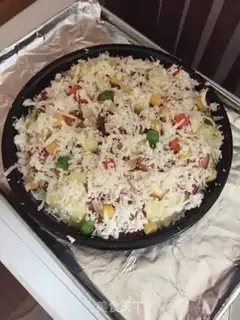 Make Hawaiian Pizza step 7