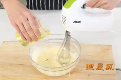 Make Homemade salad sauce step 3