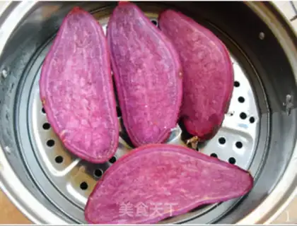 Make Black-sesame potato soup step 0