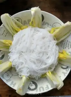 Make Garlic fan dolls step 3