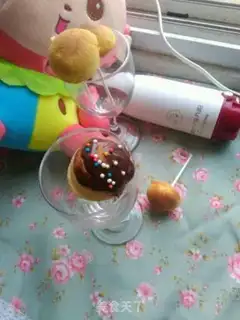 Make Lollipop cake step 7