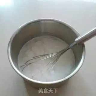 Make Coconut horse hoof cake step 1