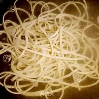 Make Onion noodles step 5