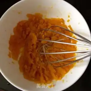 Make Pumpkin caramel pudding step 1