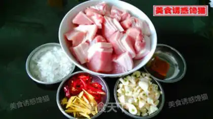 Make Potato red meat step 0