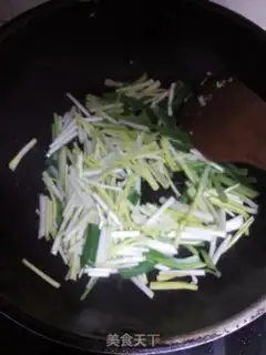 Make Yellow eggs step 3
