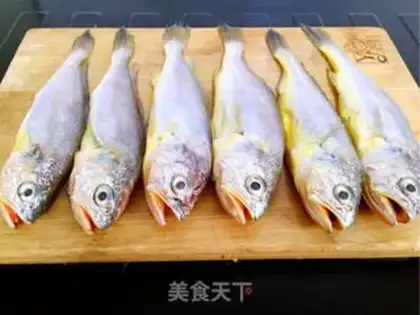 Make Blow out the yellowfish step 0