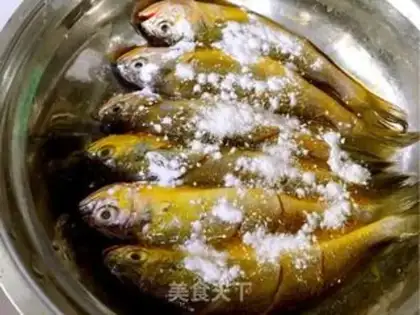 Make Blow out the yellowfish step 3