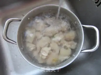 Make Sour soup pig hands step 6