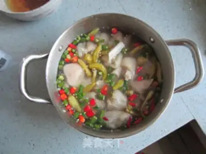 Make Sour soup pig hands step 7