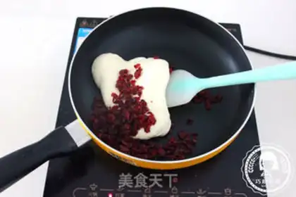 Make Cranberry Cream step 5