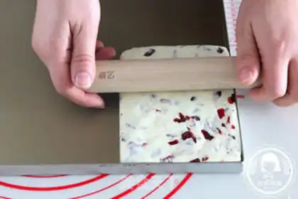 Make Cranberry Cream step 6