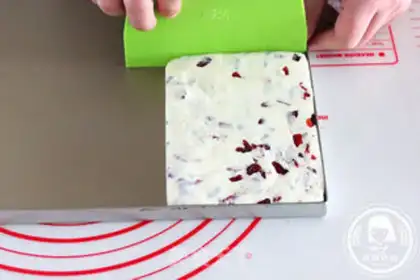 Make Cranberry Cream step 7
