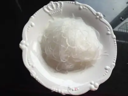 Make Flowers with rich shrimp step 3