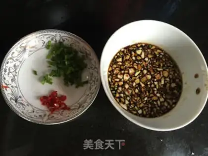 Make Flowers with rich shrimp step 5