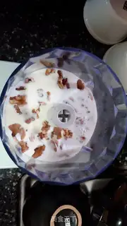 Make American walnut milk step 2