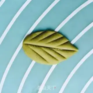 Make "Vioc Rose Ring." step 13