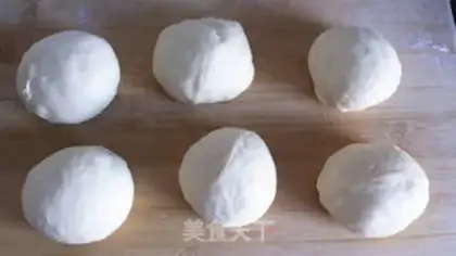Make Pumpkin roll step 5