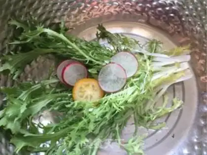 Make The salmon stabbing step 4