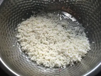 Make Spicy rice ribs step 2