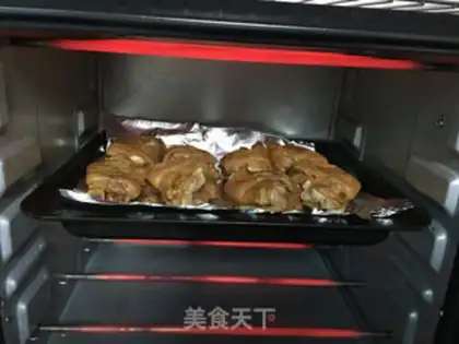 Make Roasted pig hoof step 5