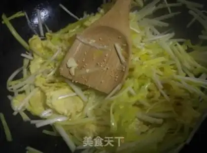 Make Yellow eggs step 4