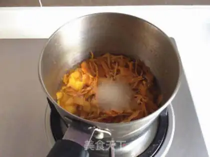 Make Sour sweet, orange duck step 3