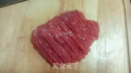 Make Vegetable thin meat congee step 0
