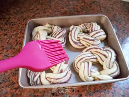 Make Bean-saloon bread step 11