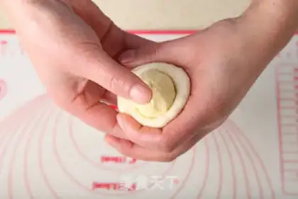 Make Coconut flower bread step 7