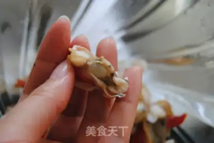 Make Cool chicken coronal step 4