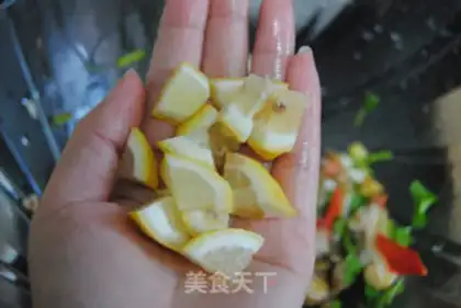 Make Cool chicken coronal step 7