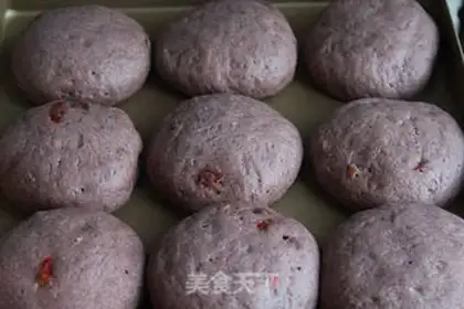 Make Milk, black cranberry bread step 8