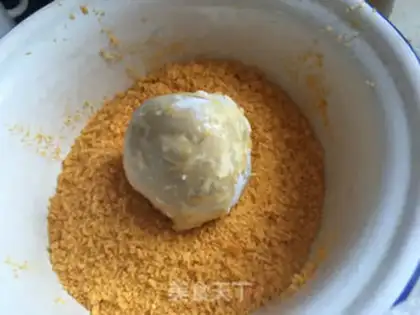 Make Emerald potato shrimp balls step 10
