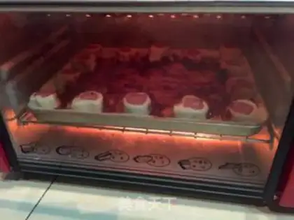 Make A full sausage cheese pizza step 22