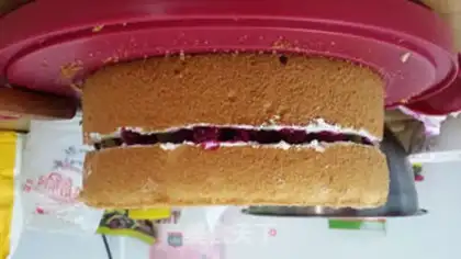 Make Birthday cake step 9