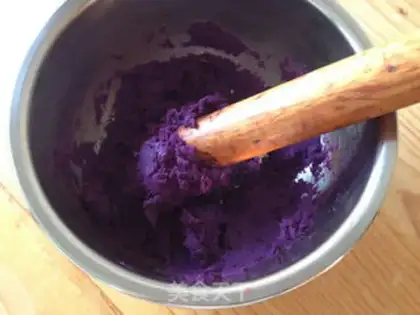 Make Potatoes with flowers step 1