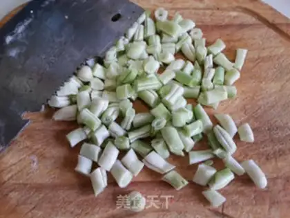 Make Soy potatoes, fried chicken step 1