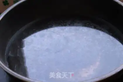 Make Tomato egg noodles step 0