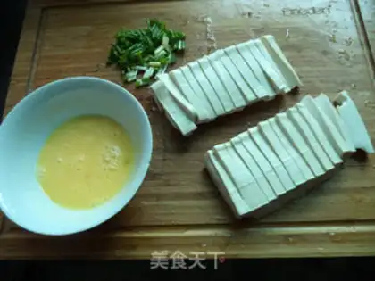 Make Eggs steam tofu step 1