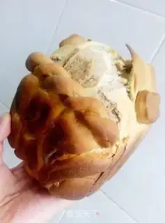 Make A giraffe bouquet toast step 5