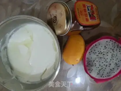 Make Fruit honey yogurt step 0
