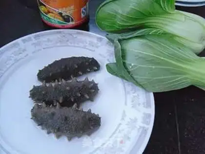 Make Fresh sea cucumber step 1