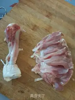 Make Roasted chicken legs for the Orleans burger step 3
