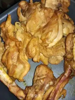 Make Roasted chicken legs for the Orleans burger step 7