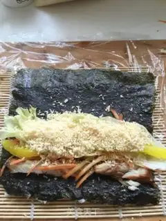 Make Avocado sushi step 7