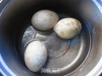 Make Pickled duck eggs step 9