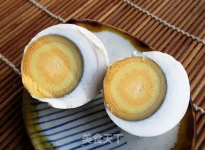 Make Pickled duck eggs step 10