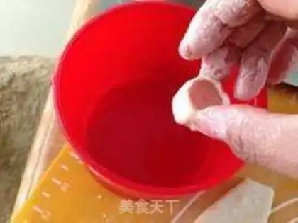 Make A pizza by the ham step 9